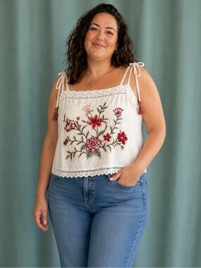 Top Camisole Woman's Cream Embroidered Floral Print Universal Thread Tie Tassels